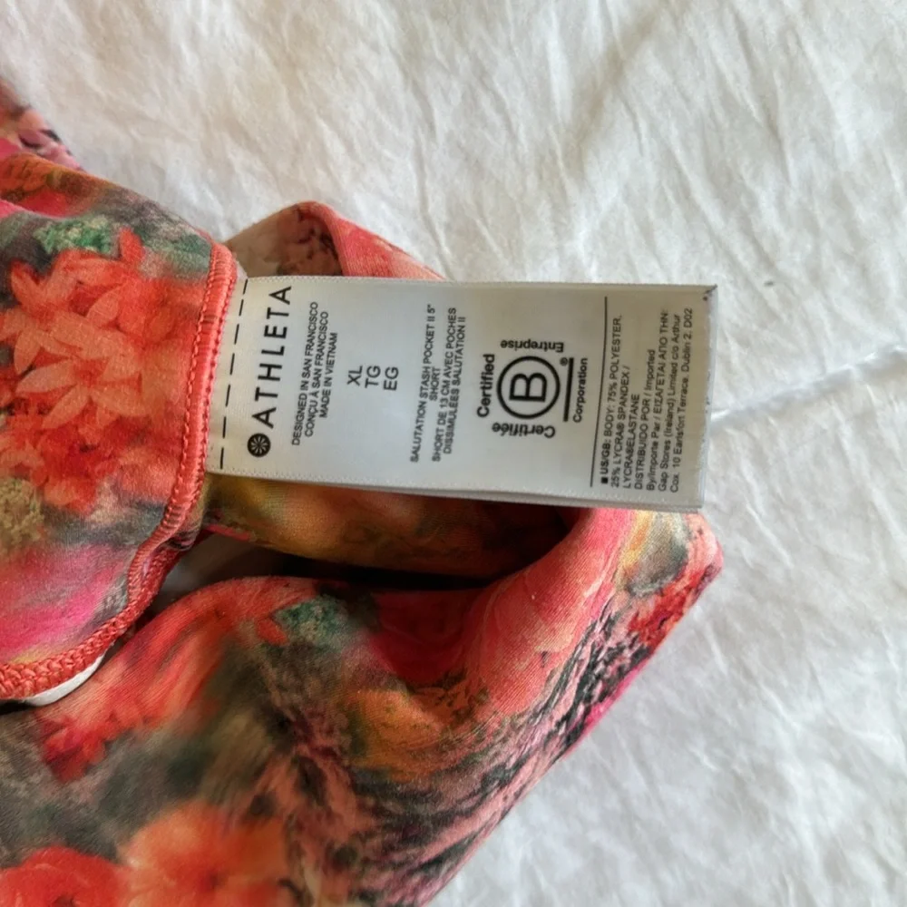 Athleta Women's XL Bike Shorts & XL Bra - Pink and Orange floral set - Picture 4 of 7